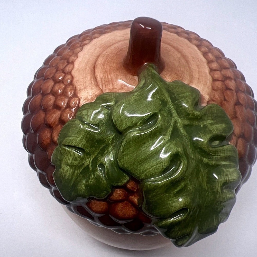 Vtg. Fall Ceramic Acorn‎ Candy/Cookie  Cannister/ Jar With Lid - Picture 2 of 16